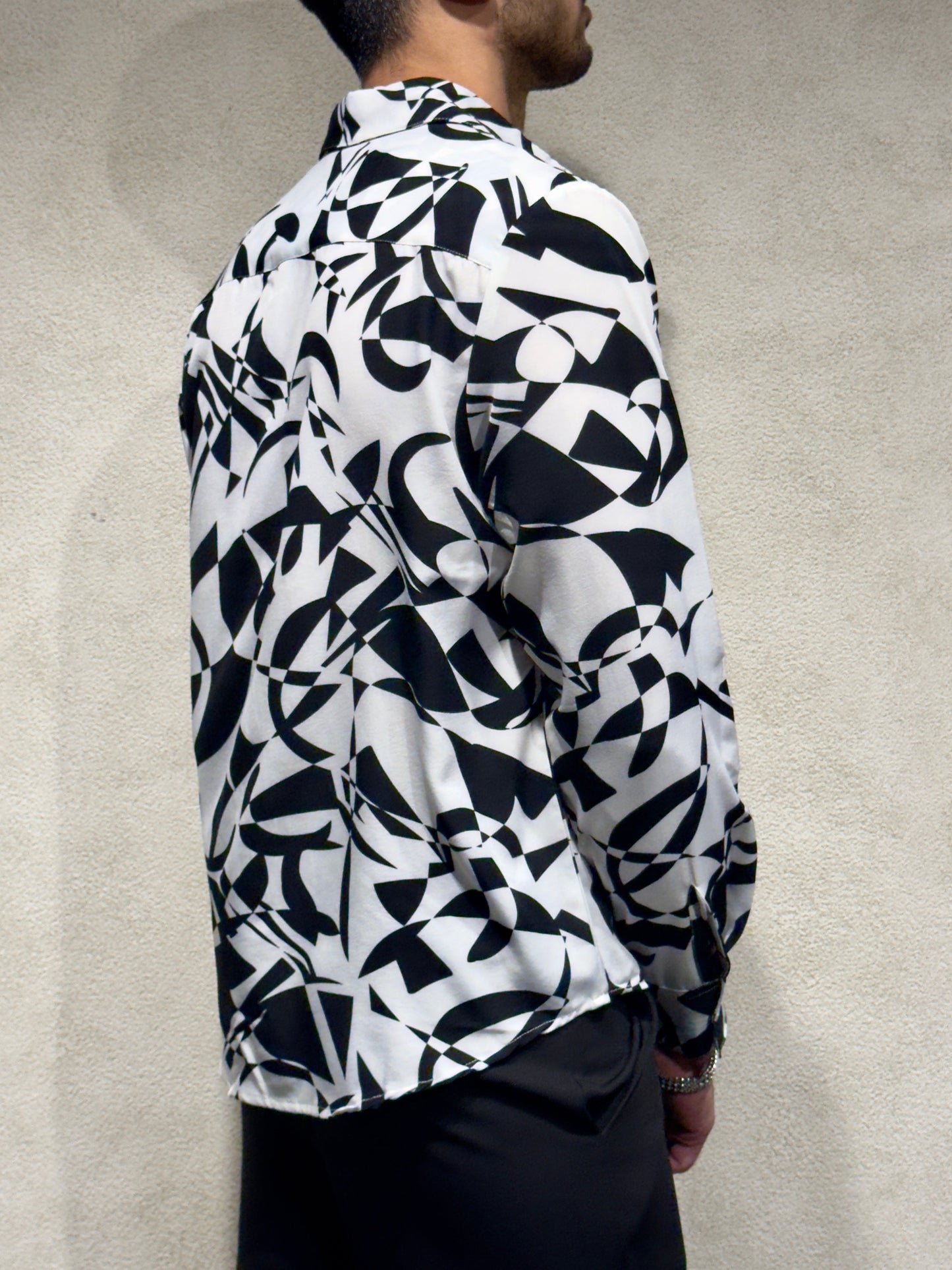 Abstract Rhythm Print Full Sleeves Shirt