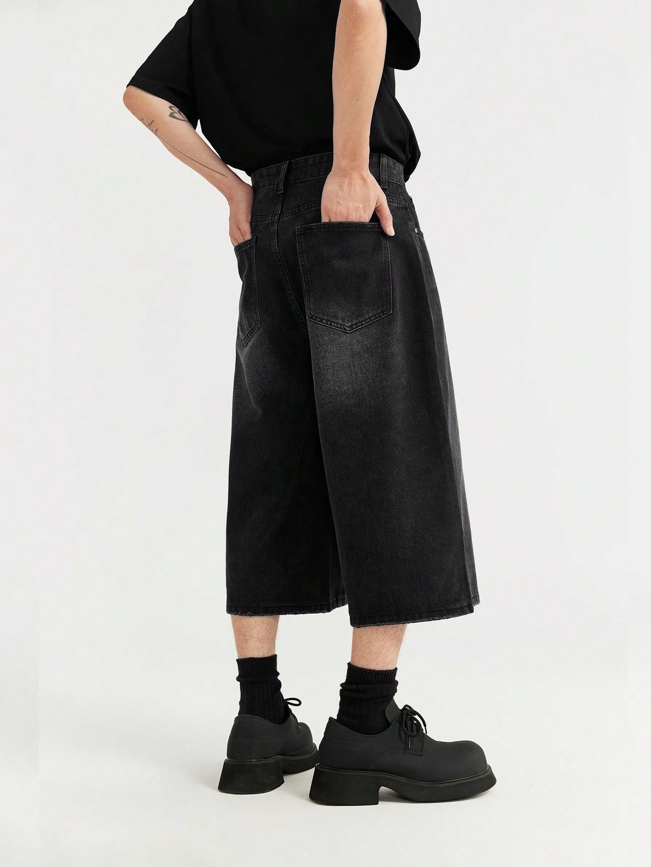 Black Shadow Drift Jorts