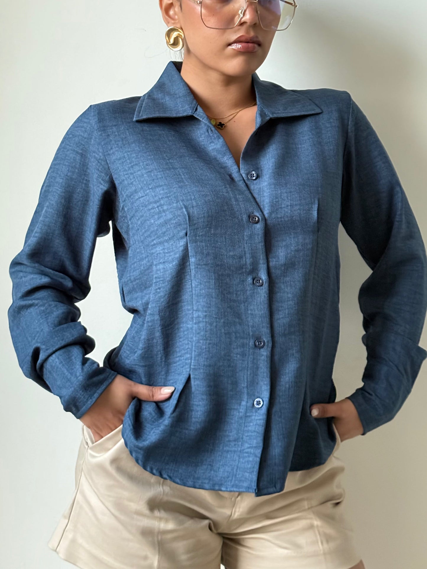 Sculpted Waistline Classic Shirt