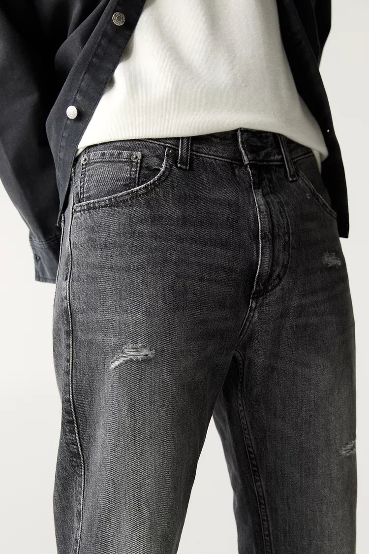Revival Edge Straight Fit Jeans