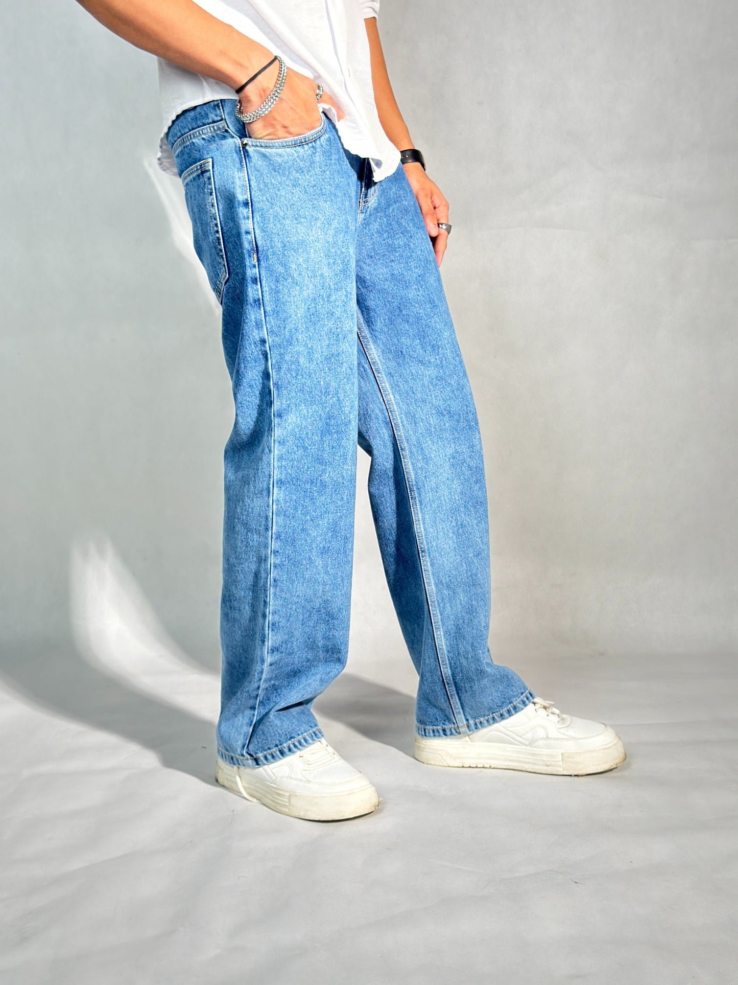 Classic Loose Straight Fit Jeans