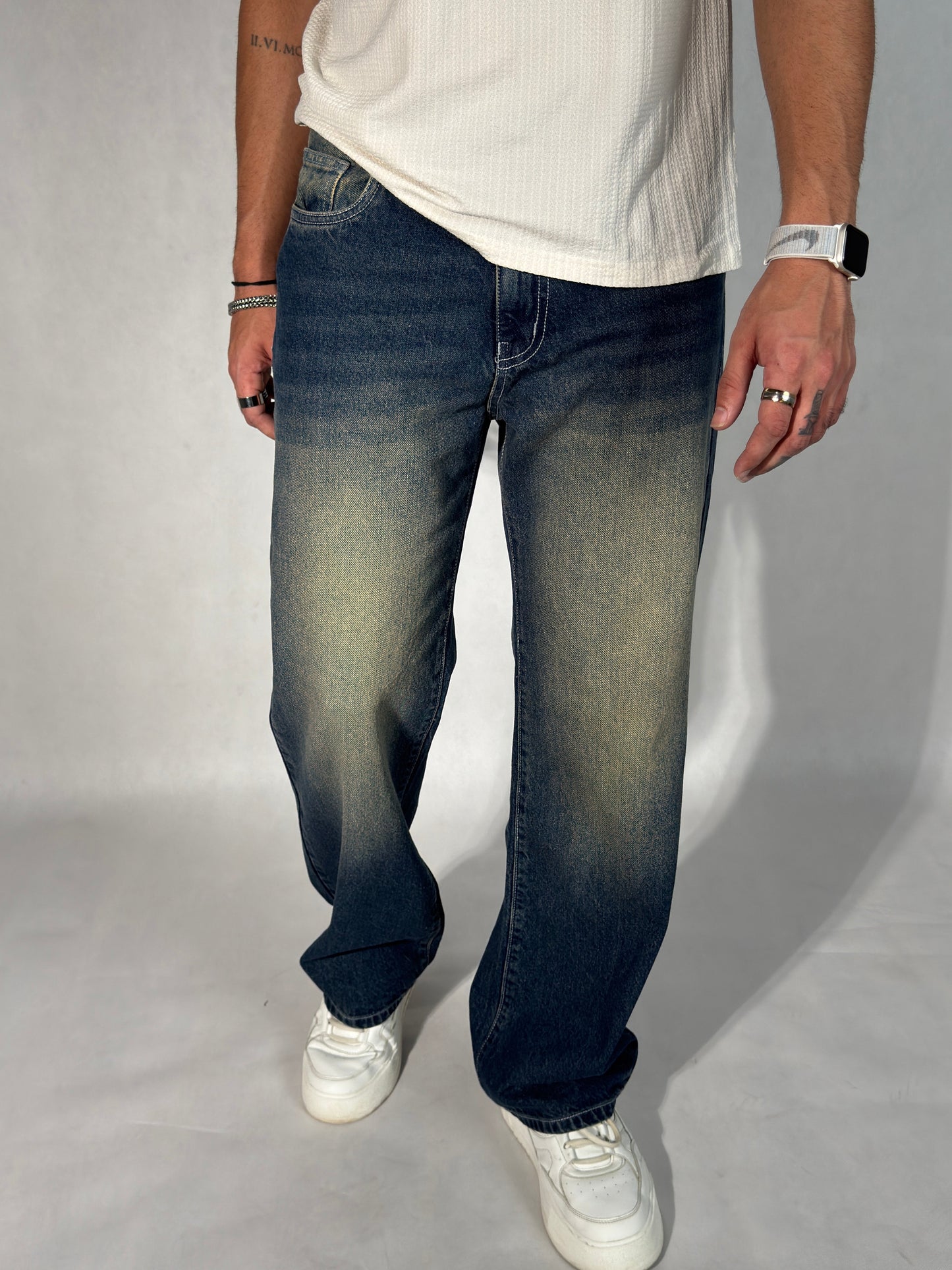 Blue Ridge Loose Straight Fit Jeans