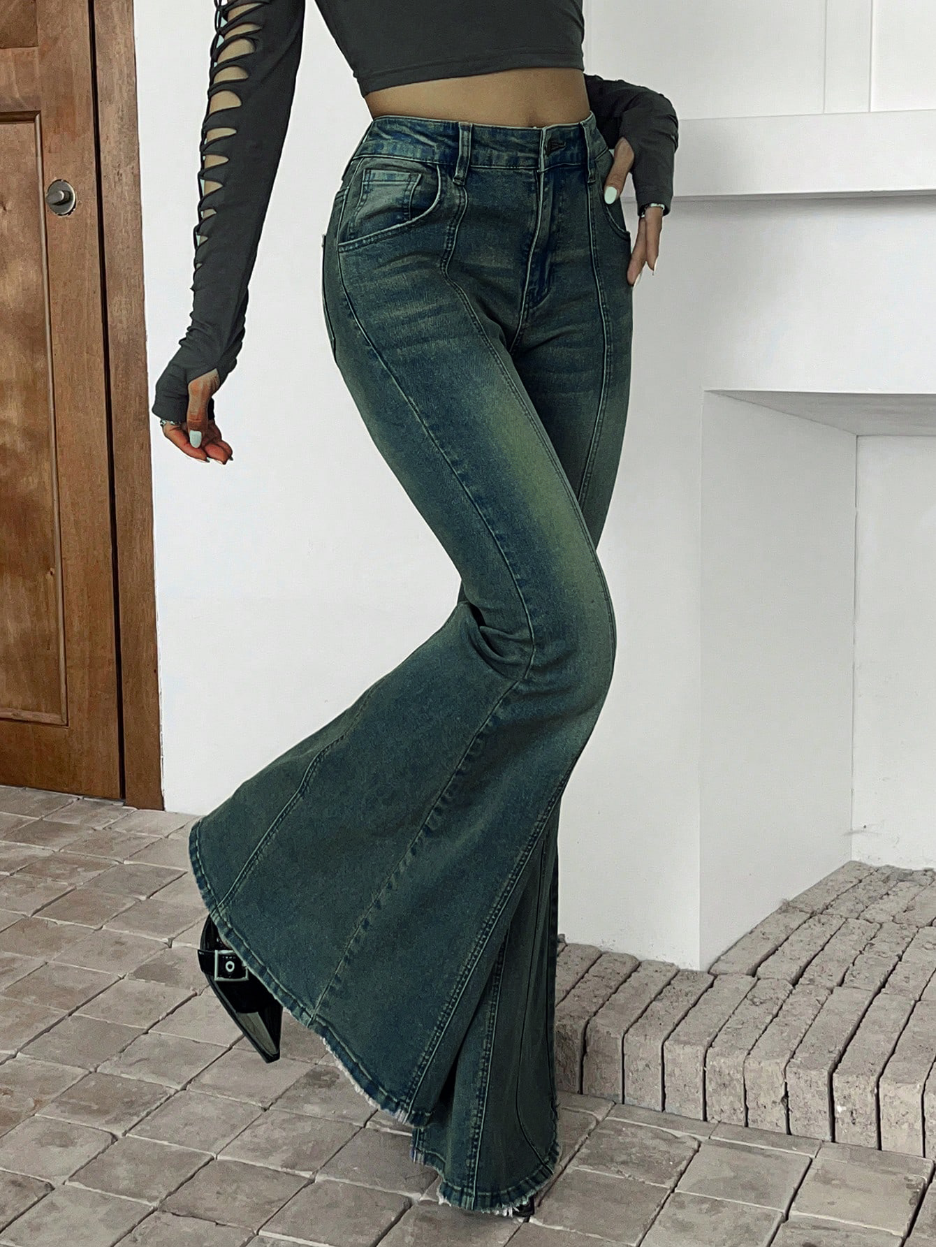 Bohemian Feels Raw Hem Stretch Flare Jeans