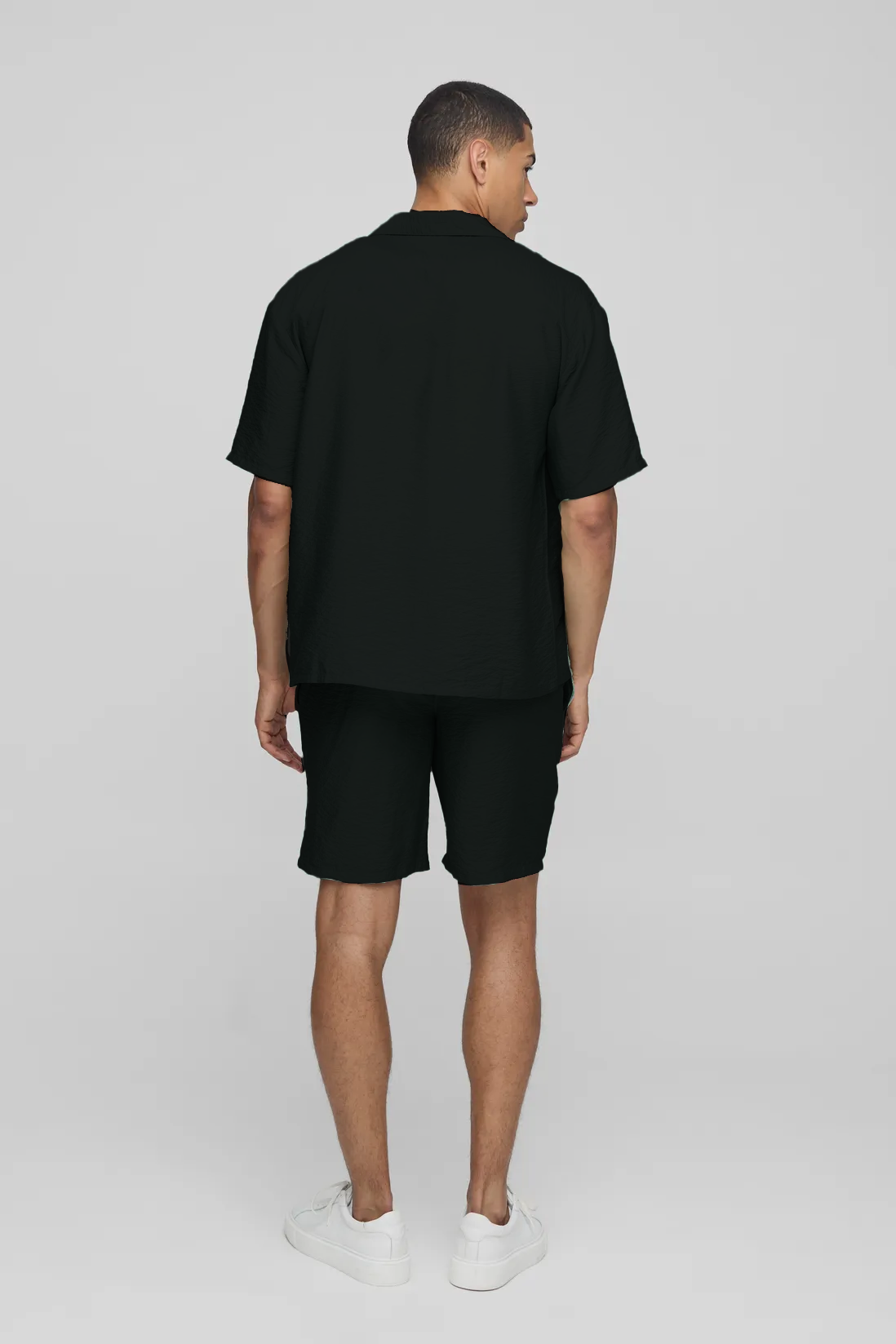 Off Duty Resort Set