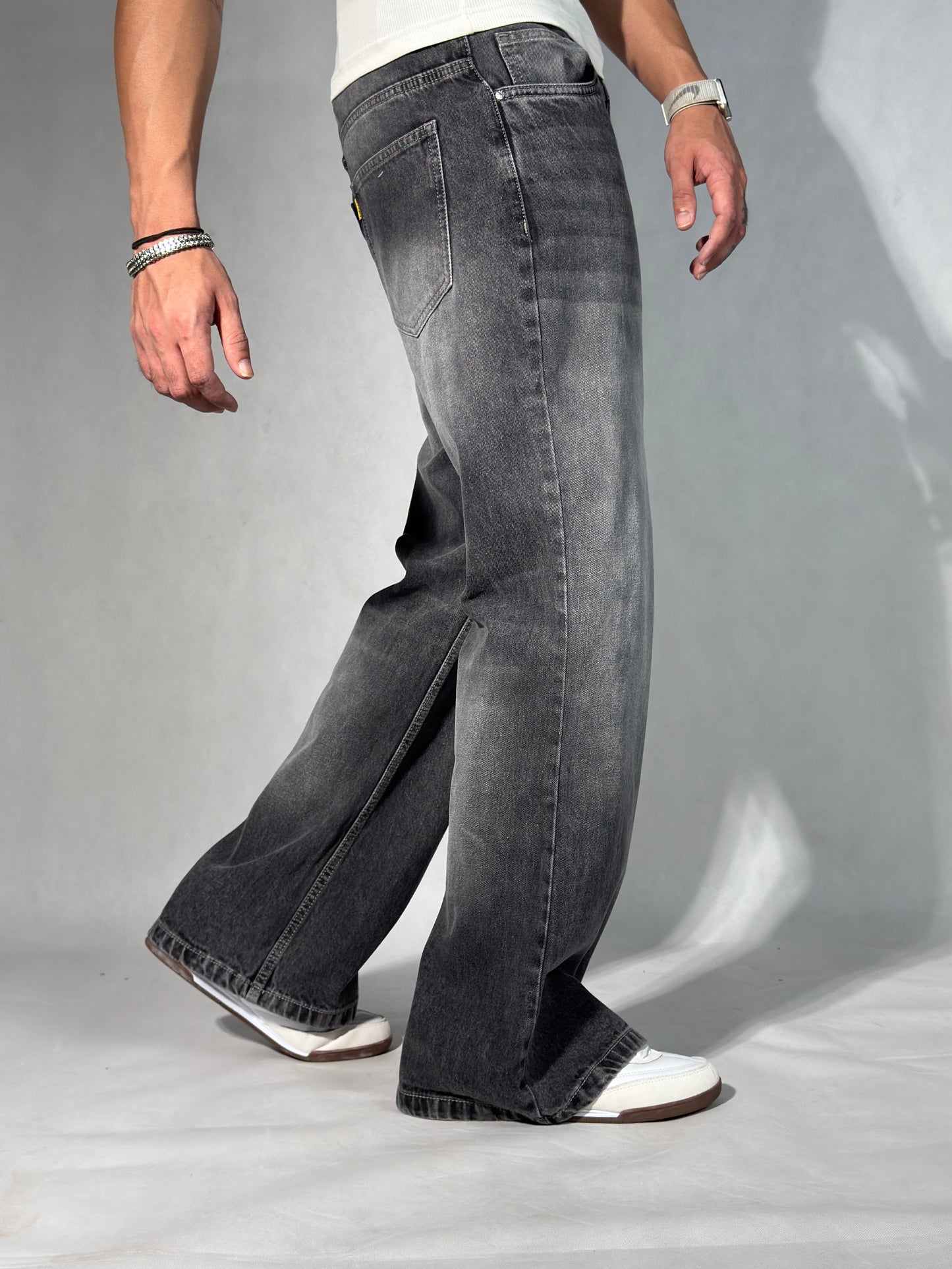 Drift Bootcut Jeans