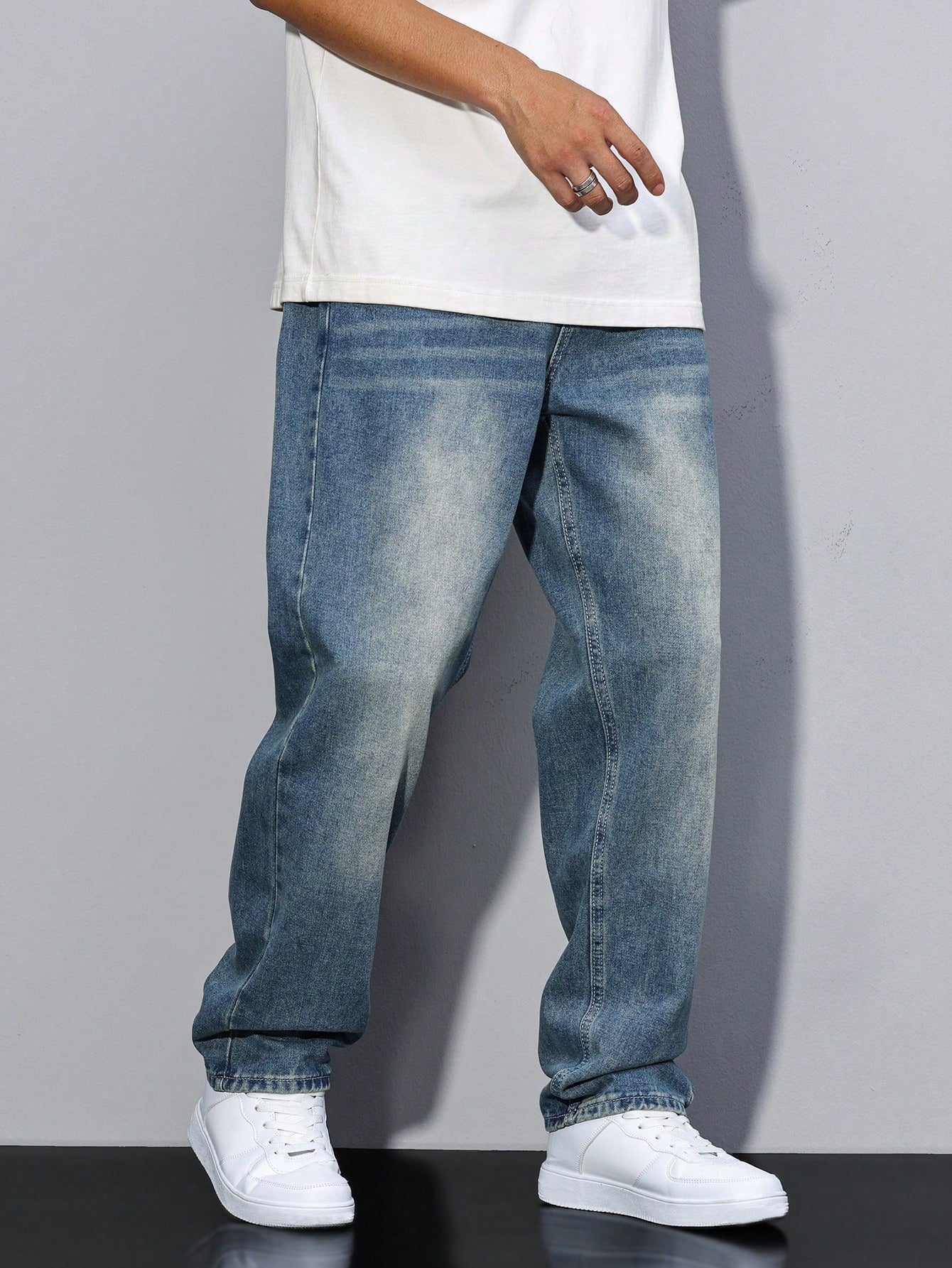 River Blue Straight Fit Jeans