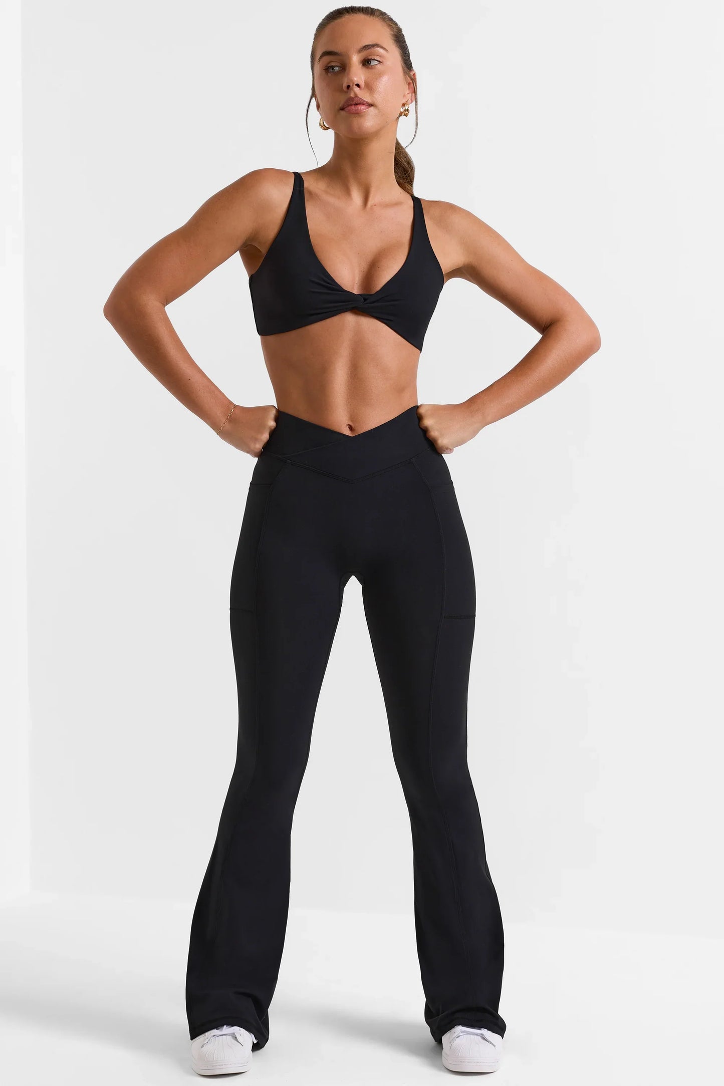 Cross Waistband Flare Pocket Leggings